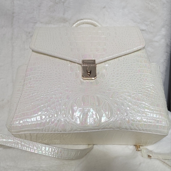 🌻 NWT BRAHMIN BACKPACK DESIGNER PURSE BAG RARE PEAL ITALIAN LEATHER EMBOSSED - Picture 14 of 14